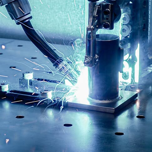 Compactwelder+ schweißt runde Werkstücke