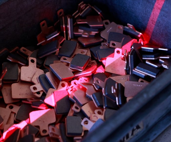 Scanning af kasse ve brug af Vision teknologi