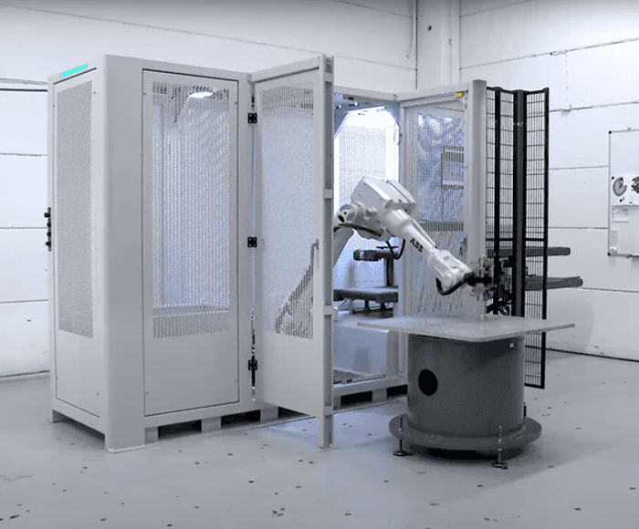 FlexLoader SC 3000 extended with deburring and air cleaning | ABB video